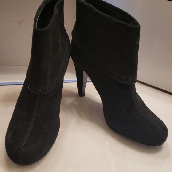 franco sarto women's sienne ankle boot